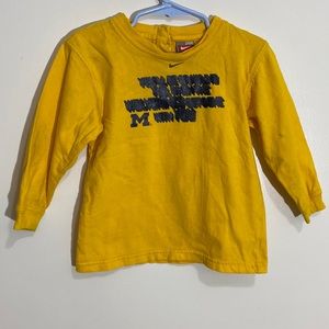 Nike kids Michigan Wolverines Cotton Seasonal Long Sleeve T-Shirt size 24 months